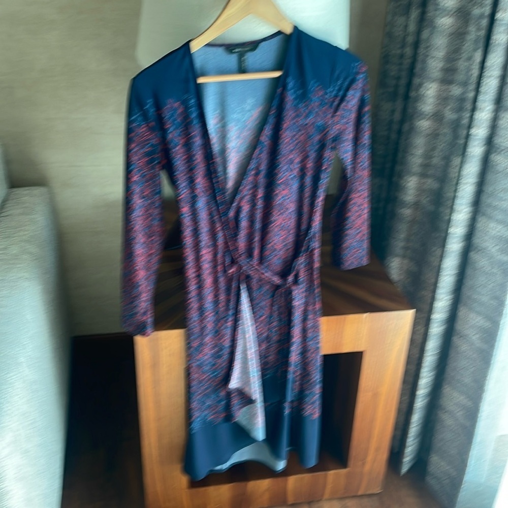 Bcbgmaxazria Sz XS stretch wrap dress - Picture 2 of 7